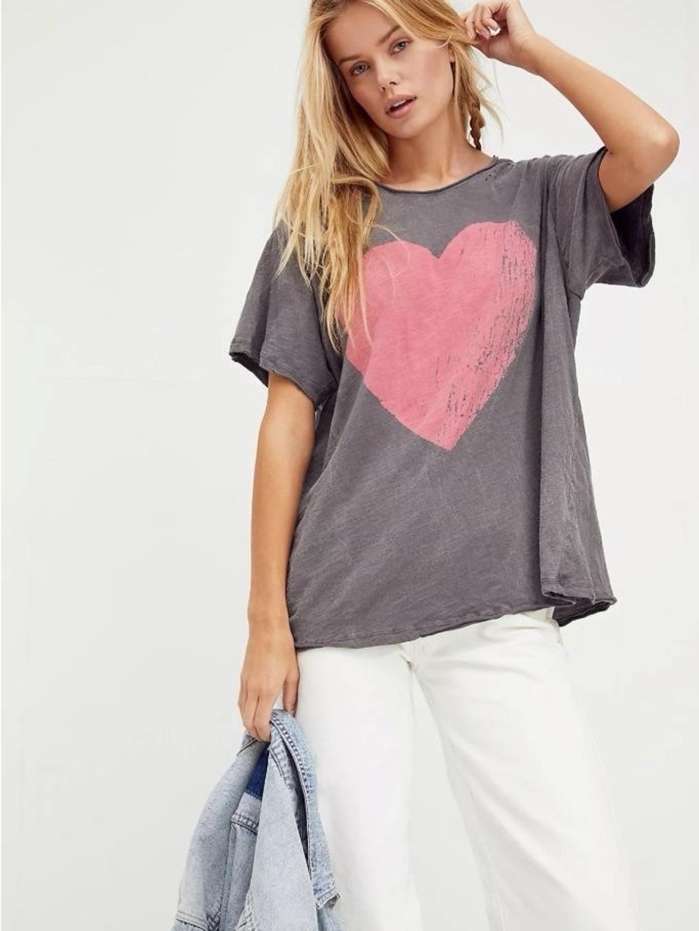 Magnolia Pearl Gray Tee with Pink Heart